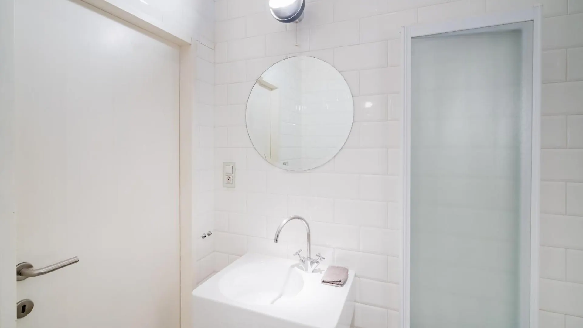 Apartment Charming Nationale Street Residence Antwerp Belgium